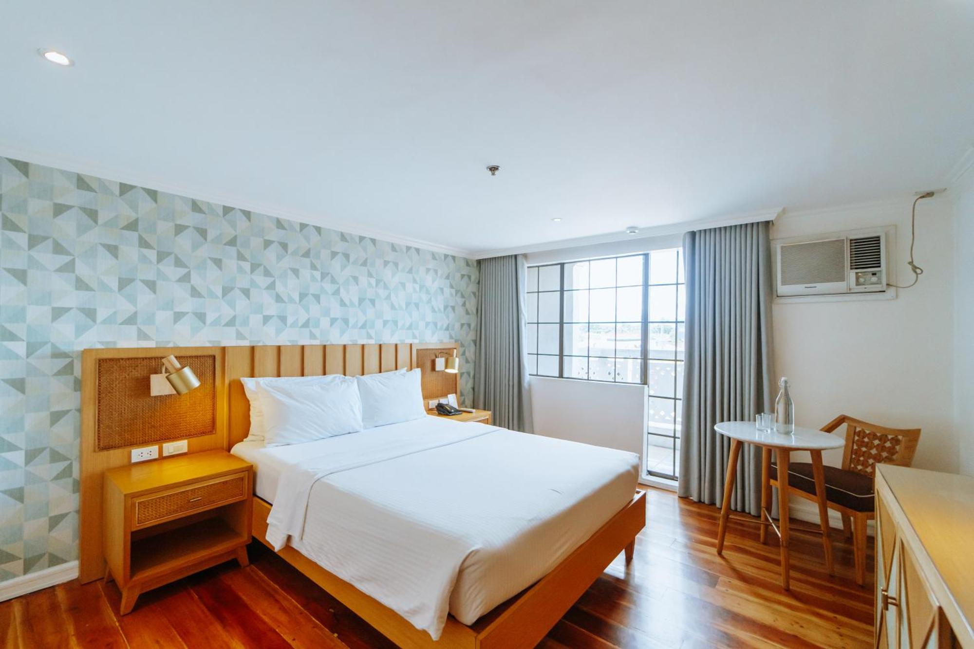 Sugarland Hotel Баколод Екстер'єр фото