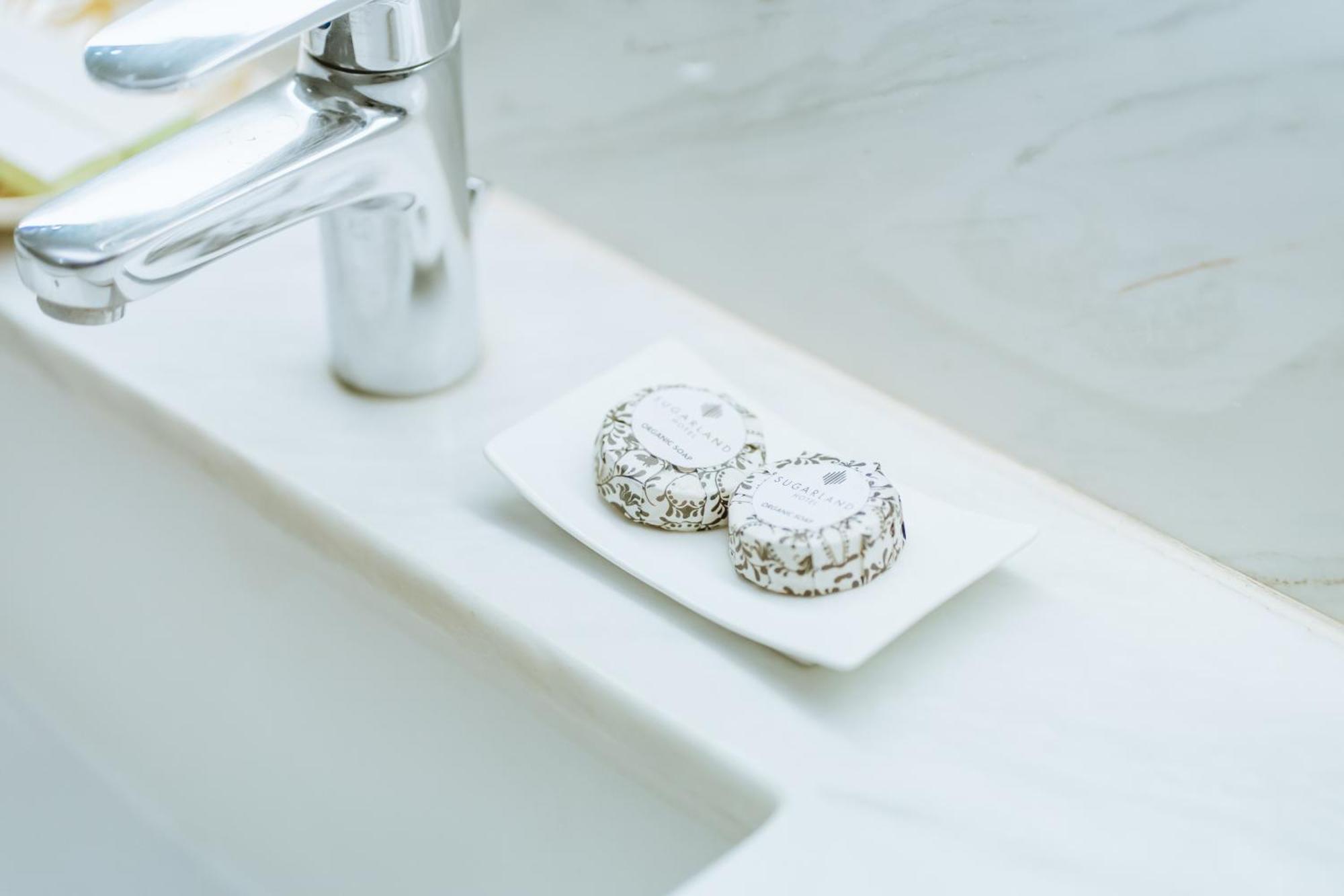 Sugarland Hotel Баколод Екстер'єр фото
