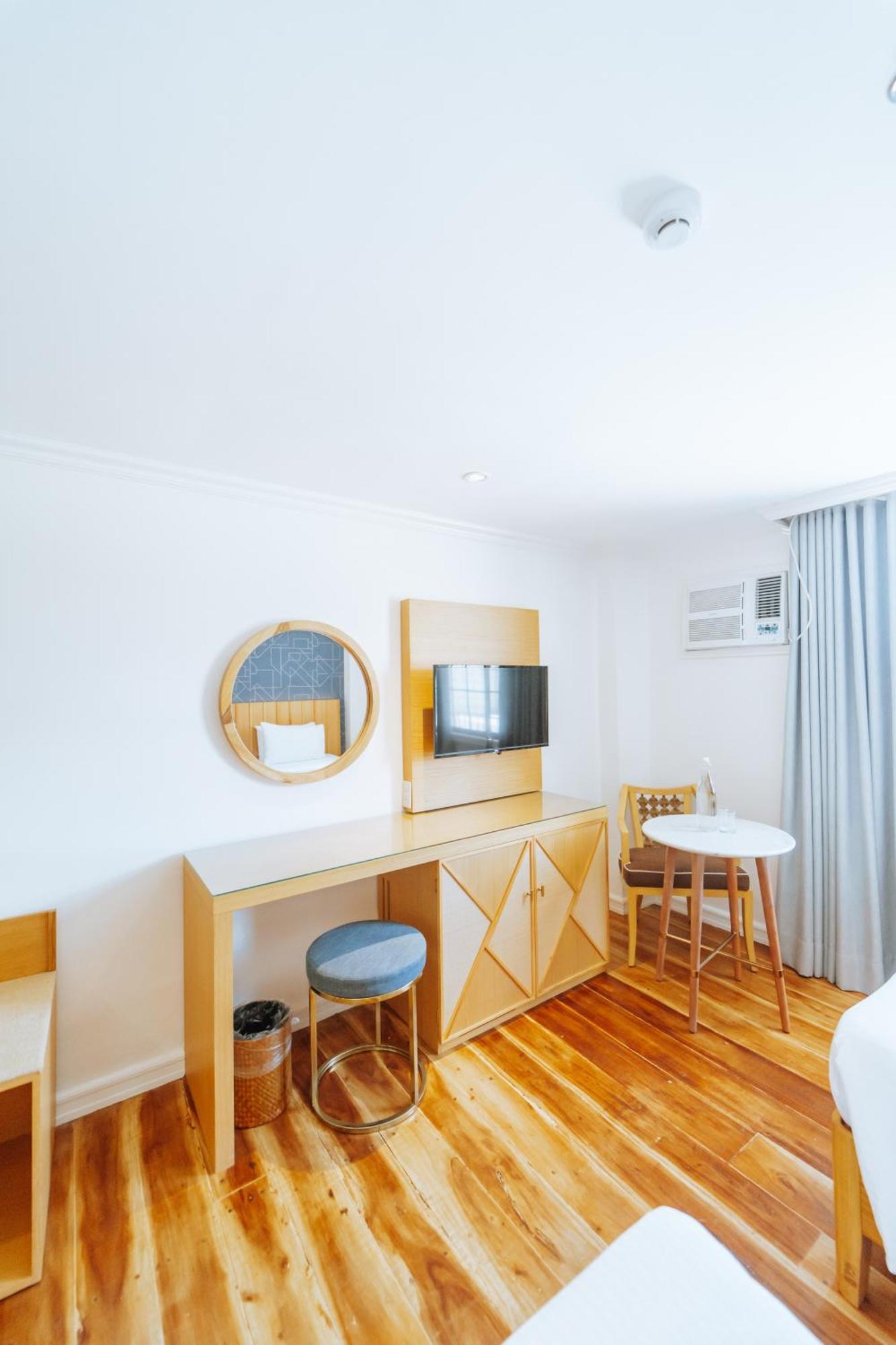 Sugarland Hotel Баколод Екстер'єр фото
