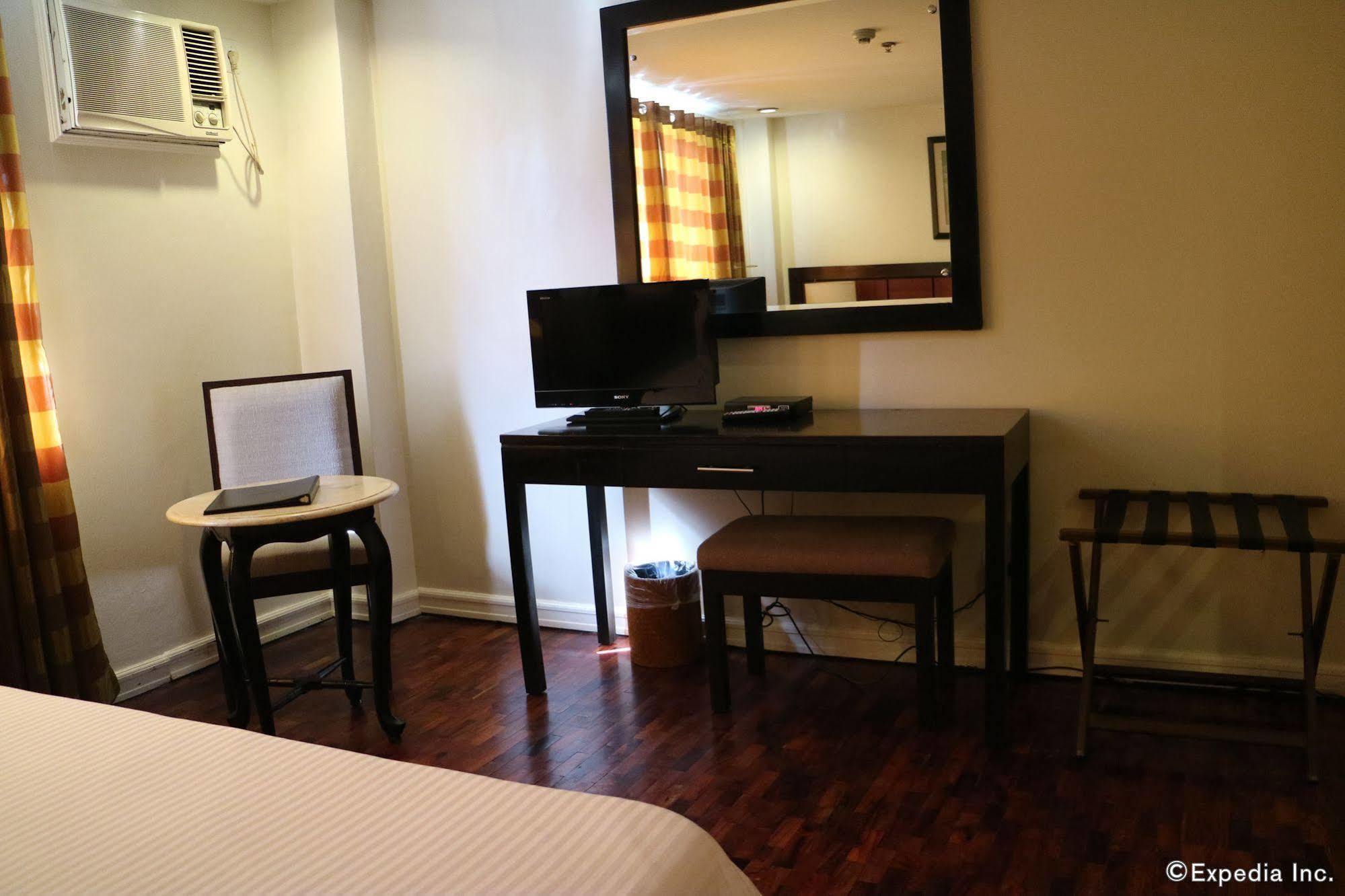 Sugarland Hotel Баколод Екстер'єр фото