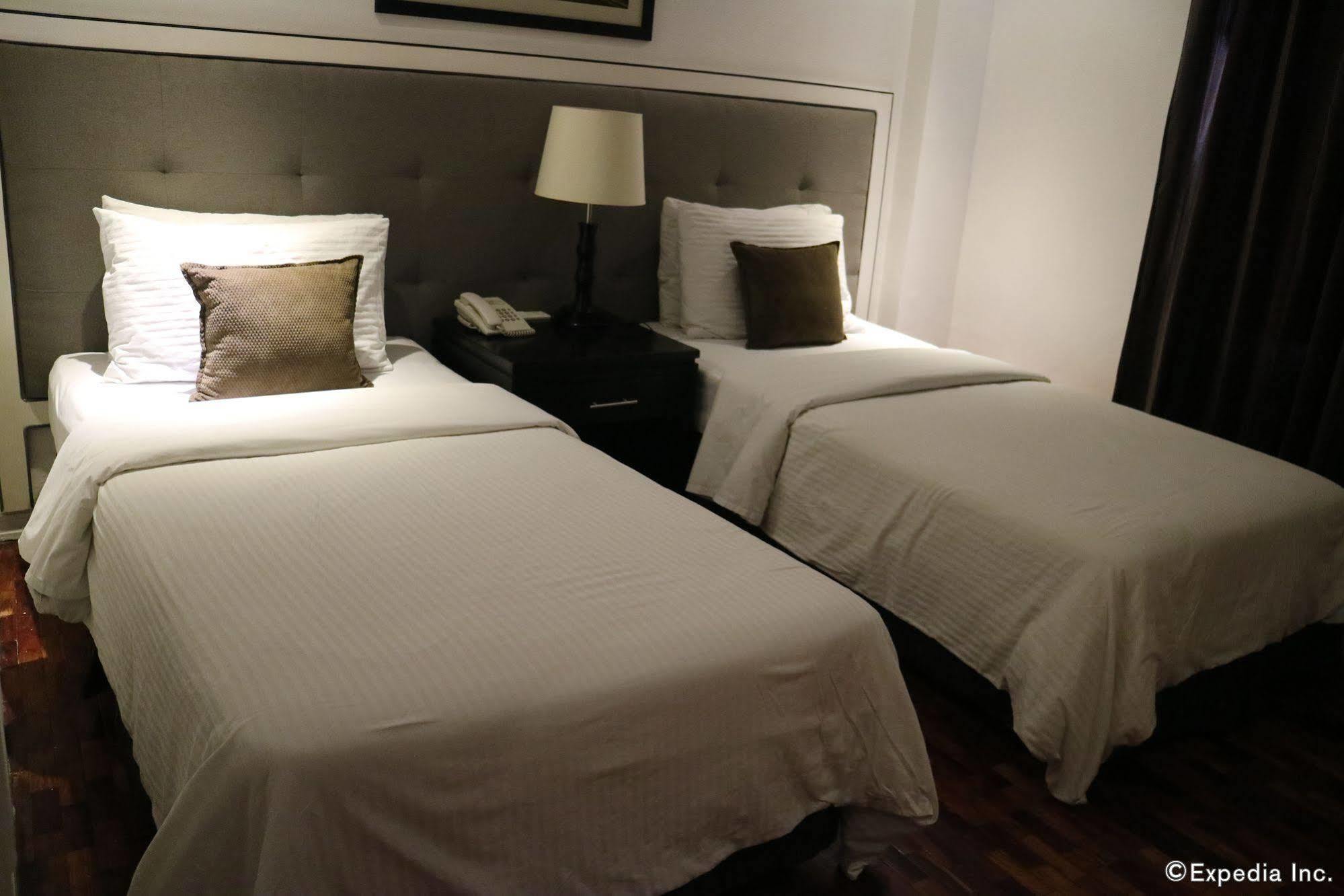 Sugarland Hotel Баколод Екстер'єр фото